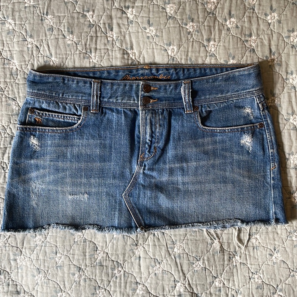 Abercrombie and Fitch Jean skirt size 8